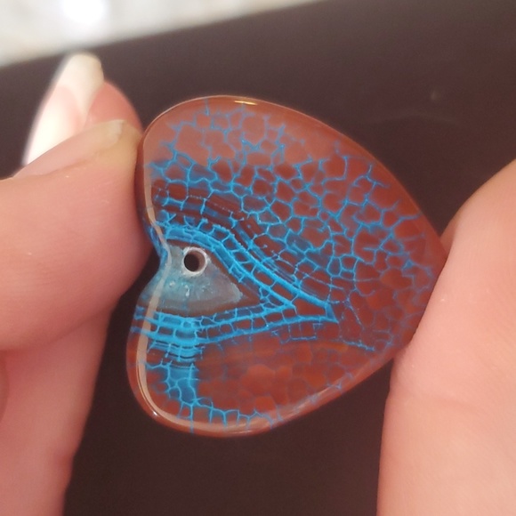 New Blue Brown Fire Agate Heart Shaped Pendant. - Picture 9 of 9
